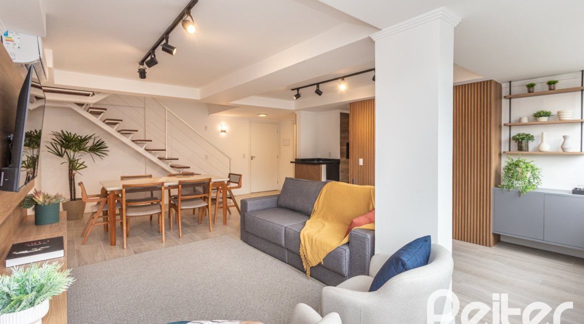 Apartamento à venda com 108m², 2 dormitórios, 2 suítes, 2 vagas, no bairro Nonoai em PORTO ALEGRE