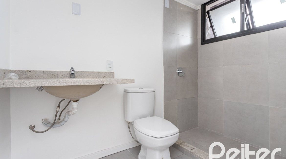 Apartamento à venda com 108m², 2 dormitórios, 2 suítes, 2 vagas, no bairro Nonoai em PORTO ALEGRE