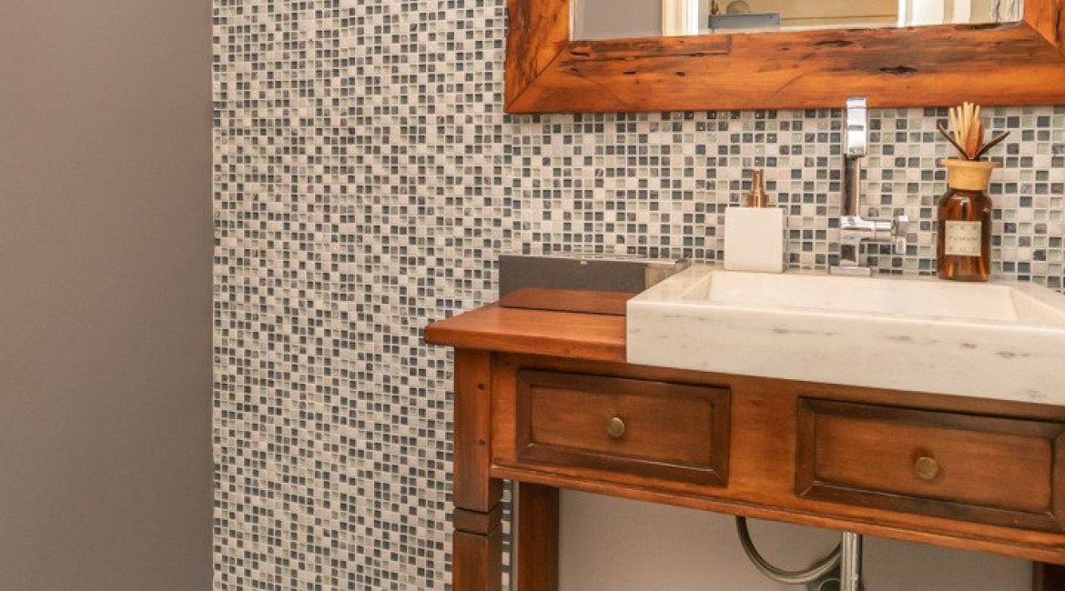 Casa em Condomínio à venda com 192m², 3 dormitórios, 2 suítes, 2 vagas, no bairro Jardim Isabel em Porto Alegre