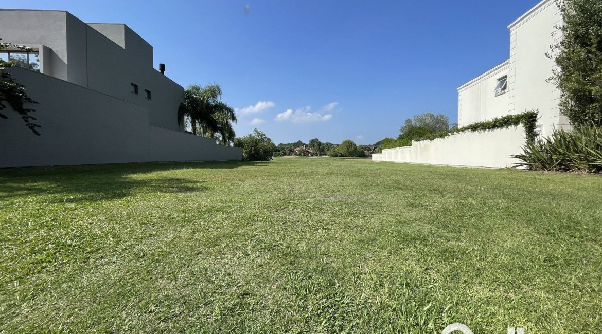 Terreno em condomínio à venda com 1069m², no bairro Terra Ville em PORTO ALEGRE