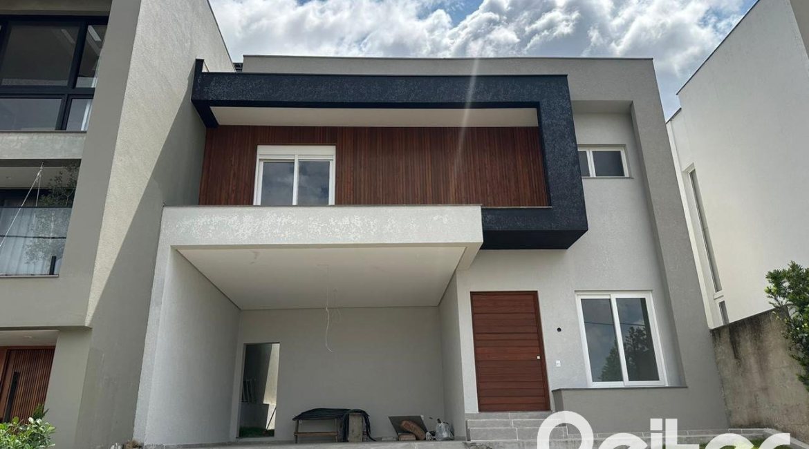 Casa em Condomínio à venda com 266m², 3 dormitórios, 3 suítes, 2 vagas, no bairro Hipica em PORTO ALEGRE
