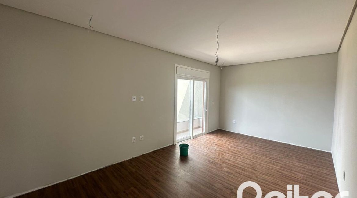 Casa em Condomínio à venda com 266m², 3 dormitórios, 3 suítes, 2 vagas, no bairro Hipica em PORTO ALEGRE