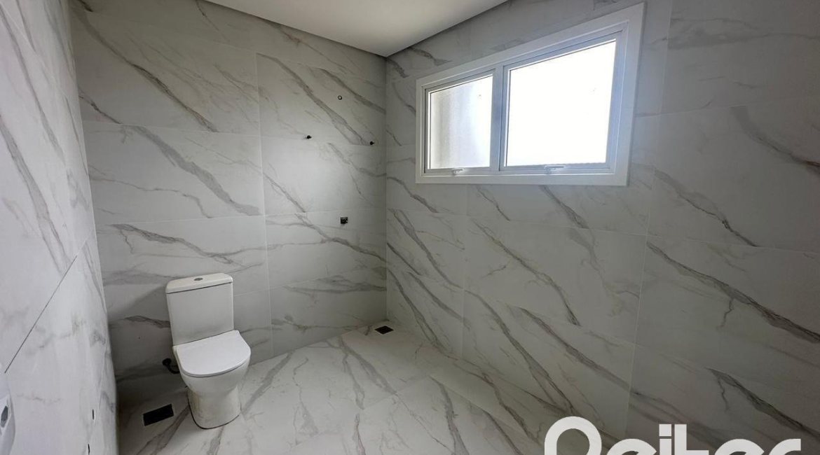 Casa em Condomínio à venda com 266m², 3 dormitórios, 3 suítes, 2 vagas, no bairro Hipica em PORTO ALEGRE