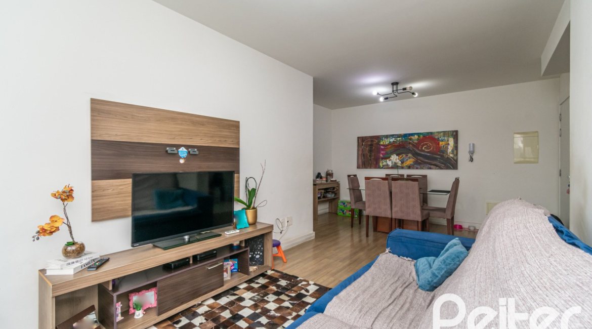 Apartamento à venda com 79m², 3 dormitórios, 1 suíte, 1 vaga, no bairro Cidade Baixa em Porto Alegre