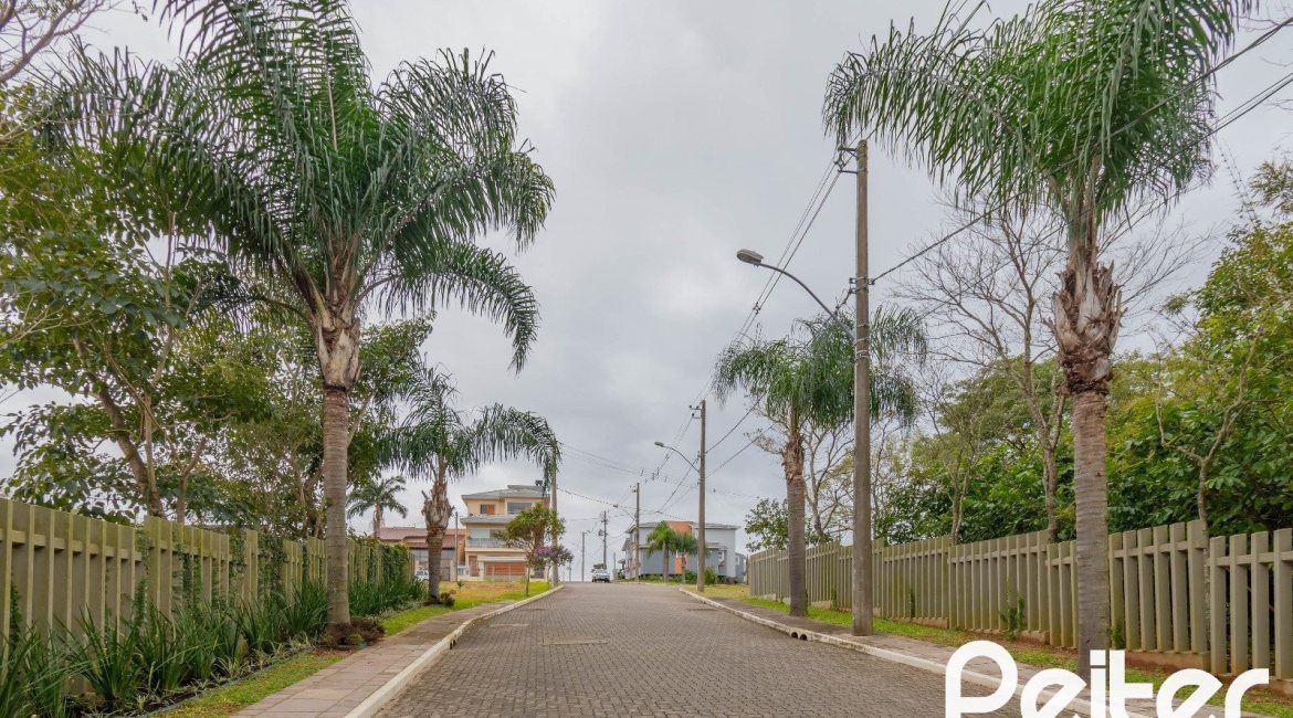 Terreno em condomínio à venda com 229m², no bairro Campo Novo em Porto Alegre