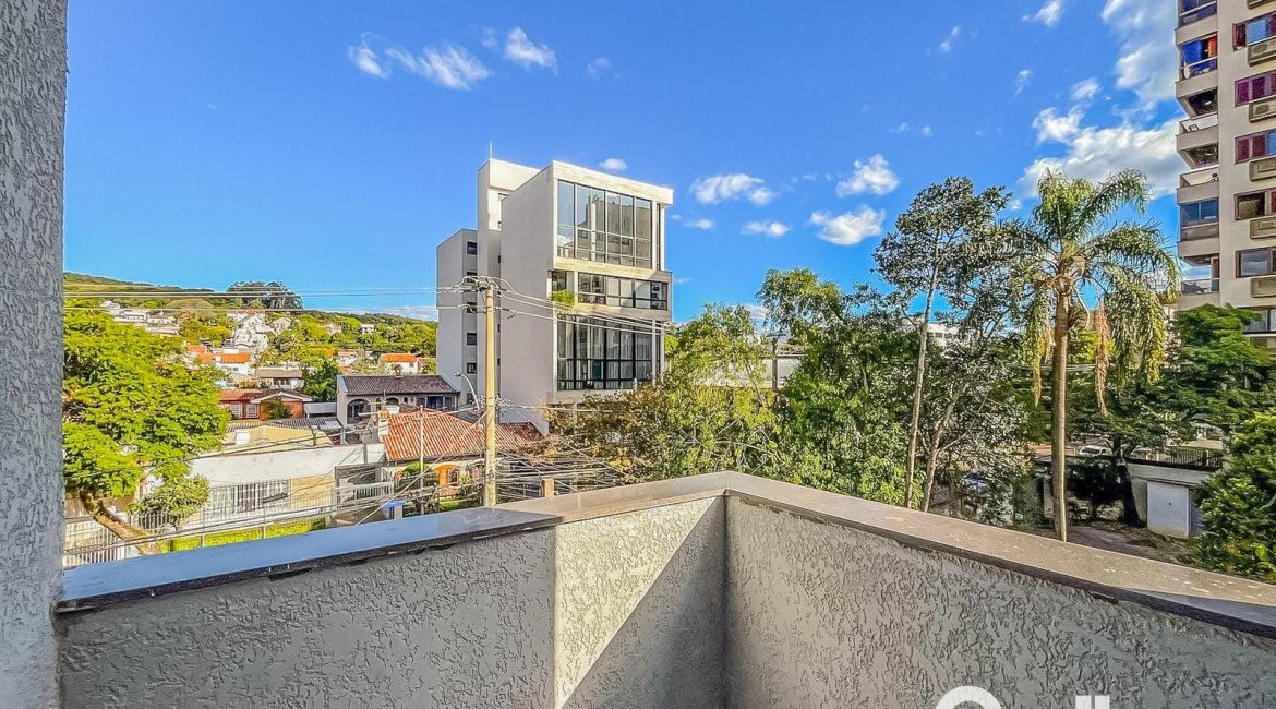 Casa em Condomínio à venda com 125m², 3 dormitórios, 3 suítes, 2 vagas, no bairro Tristeza em Porto Alegre