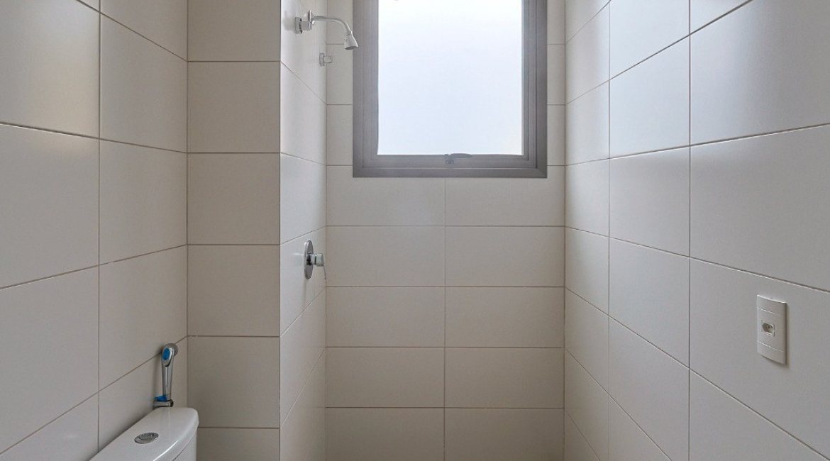 Apartamento à venda com 216m², 3 dormitórios, 3 suítes, 3 vagas, no bairro Tristeza em PORTO ALEGRE