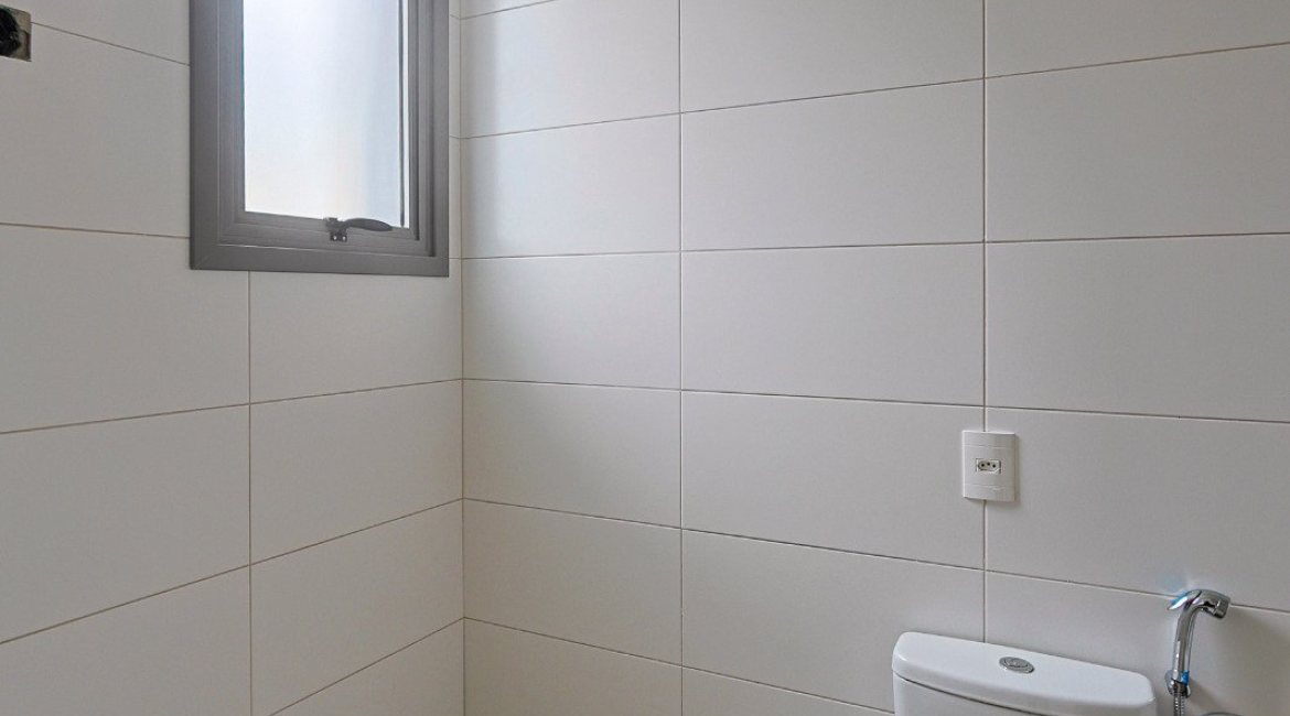 Apartamento à venda com 216m², 3 dormitórios, 3 suítes, 3 vagas, no bairro Tristeza em PORTO ALEGRE