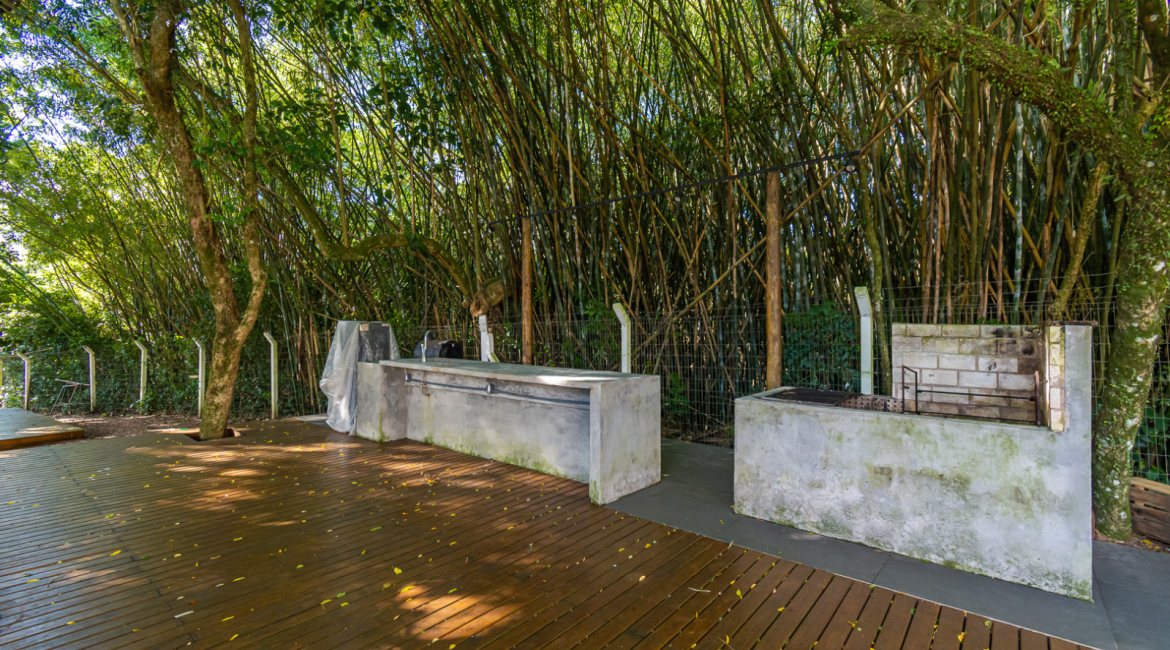 Terreno em condomínio à venda, no bairro Vila Nova em Porto Alegre