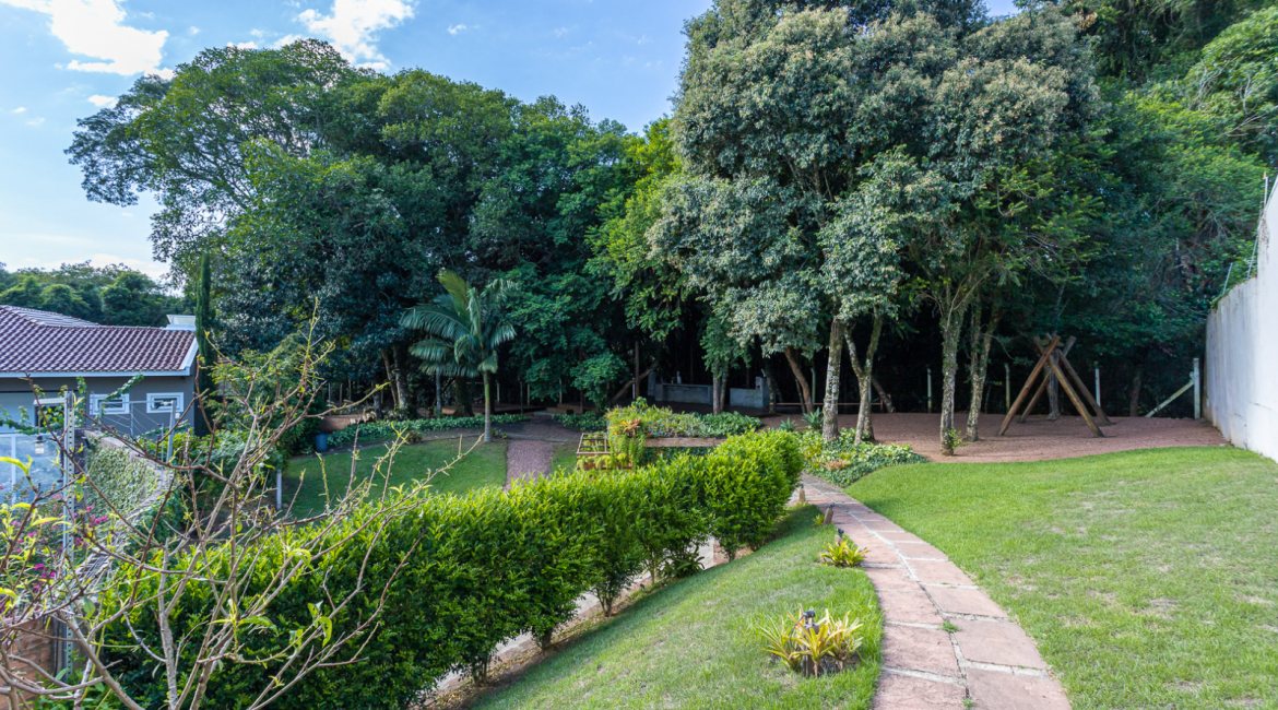 Terreno em condomínio à venda, no bairro Vila Nova em Porto Alegre