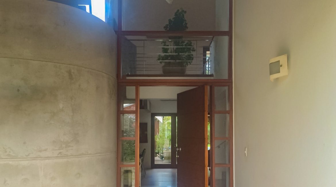 Casa em Condomínio à venda com 435m², 4 dormitórios, 3 suítes, 4 vagas, no bairro Terra Ville em PORTO ALEGRE