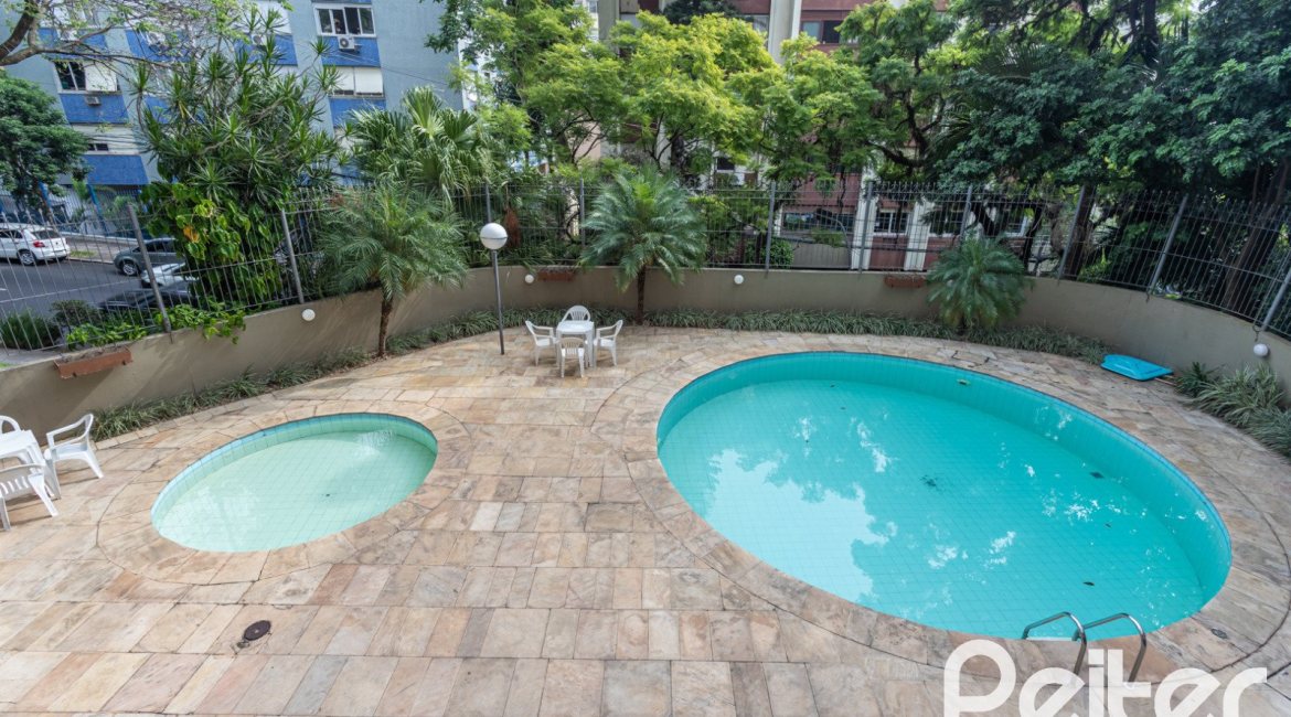 Apartamento à venda com 116m², 3 dormitórios, 1 suíte, 1 vaga, no bairro Moinhos De Vento em Porto Alegre