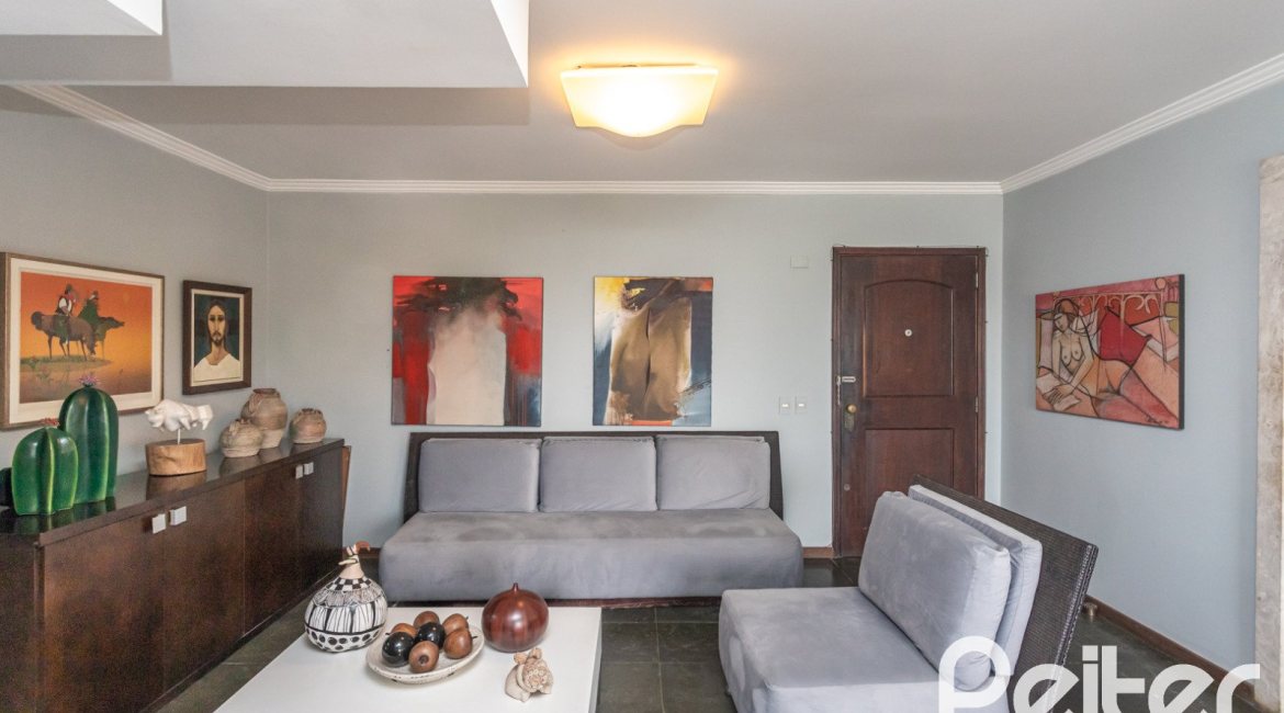 Apartamento à venda com 116m², 3 dormitórios, 1 suíte, 1 vaga, no bairro Moinhos De Vento em Porto Alegre