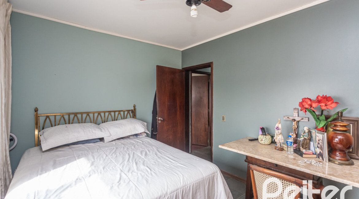 Apartamento à venda com 116m², 3 dormitórios, 1 suíte, 1 vaga, no bairro Moinhos De Vento em Porto Alegre