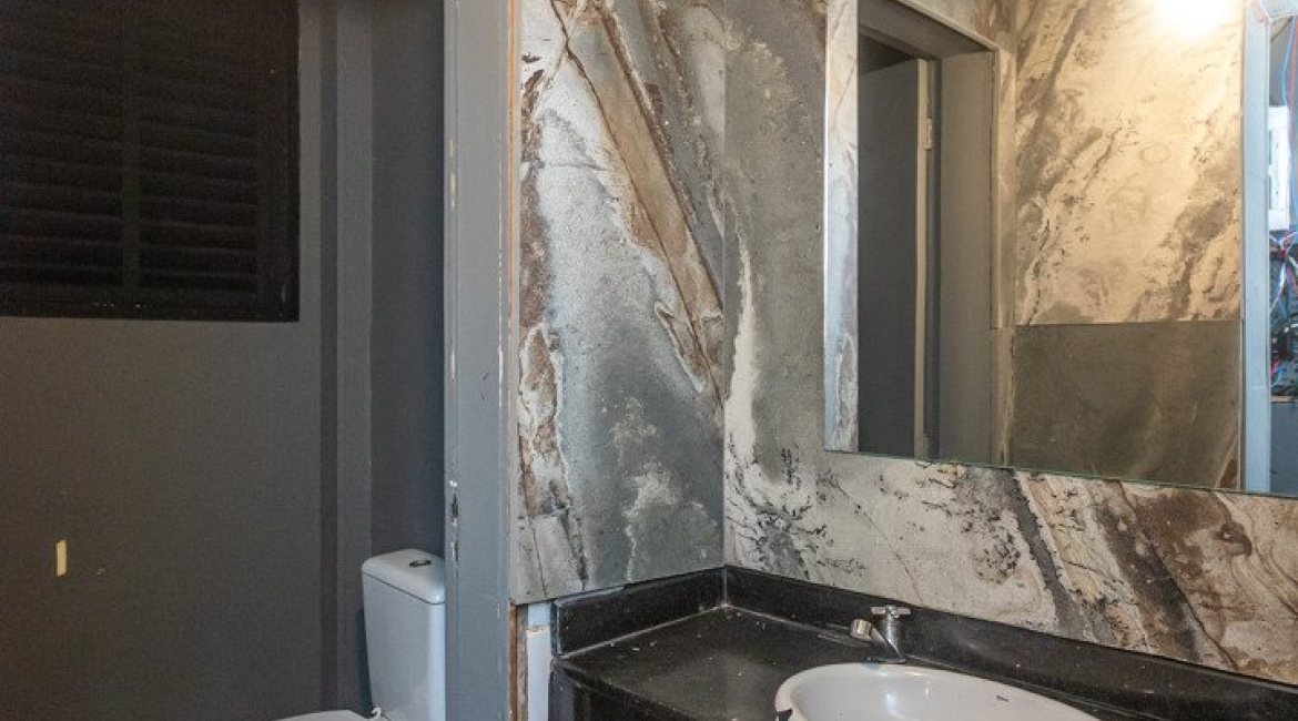 Comercial à venda com 75m², no bairro Moinhos de Vento em Porto Alegre