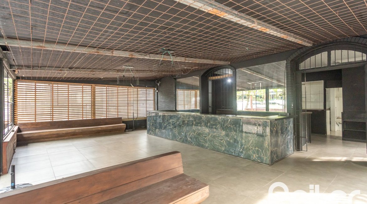 Comercial à venda com 75m², no bairro Moinhos de Vento em Porto Alegre