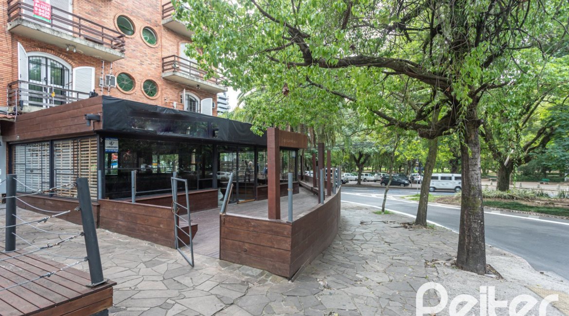 Comercial à venda com 75m², no bairro Moinhos de Vento em Porto Alegre