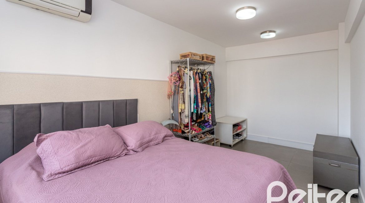 Apartamento à venda com 88m², 3 dormitórios, 3 suítes, 2 vagas, no bairro Cristal em PORTO ALEGRE