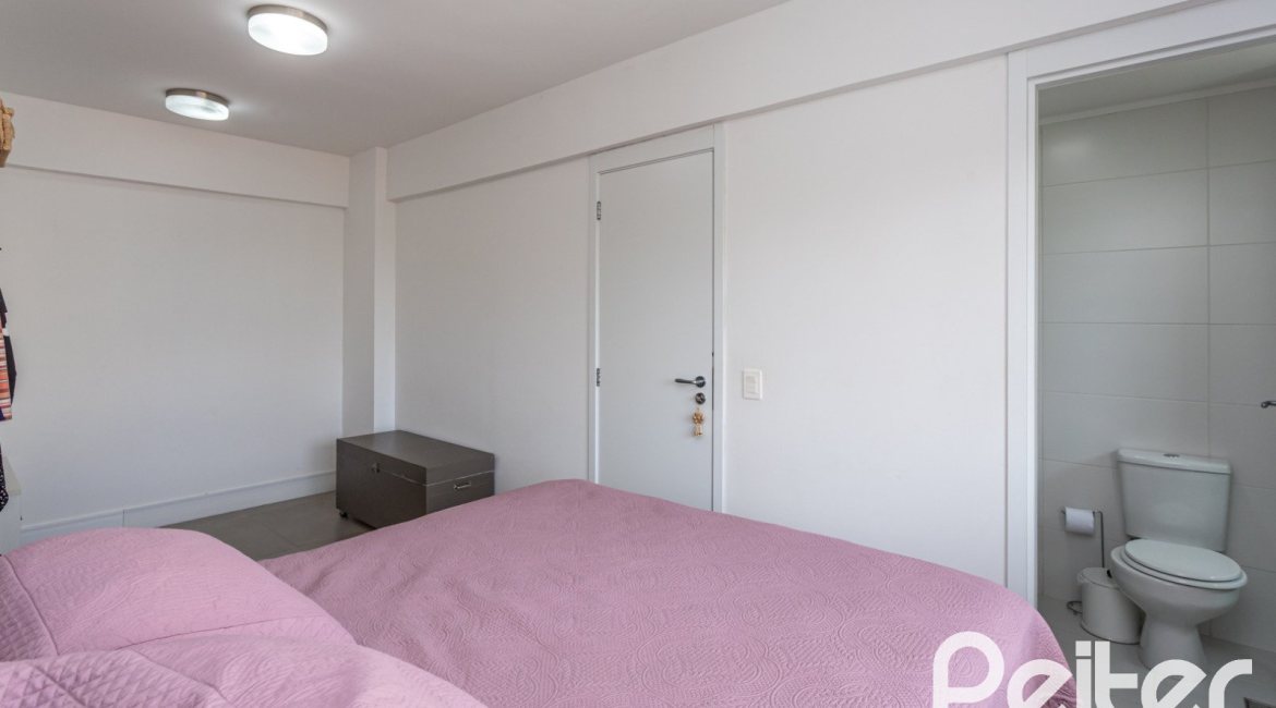 Apartamento à venda com 88m², 3 dormitórios, 3 suítes, 2 vagas, no bairro Cristal em PORTO ALEGRE