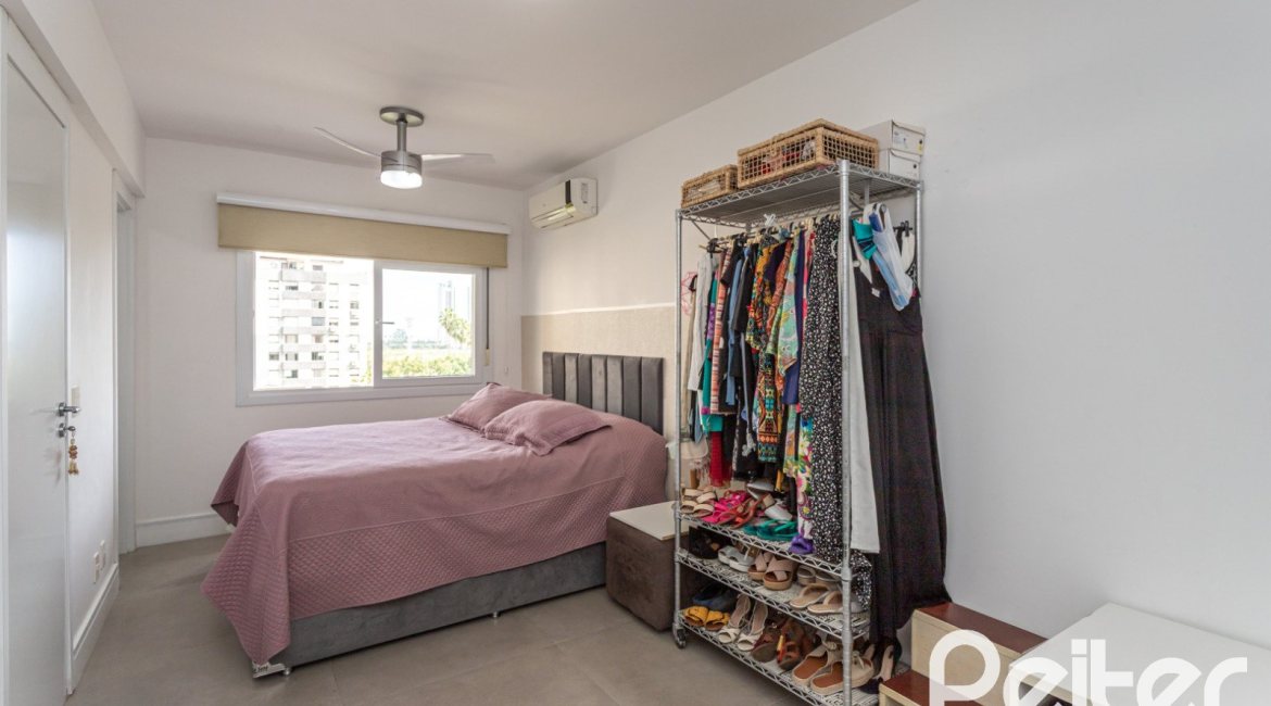 Apartamento à venda com 88m², 3 dormitórios, 3 suítes, 2 vagas, no bairro Cristal em PORTO ALEGRE
