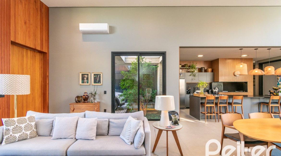 Casa em Condomínio à venda com 260m², 3 dormitórios, 3 suítes, 4 vagas, no bairro Alphaville em PORTO ALEGRE