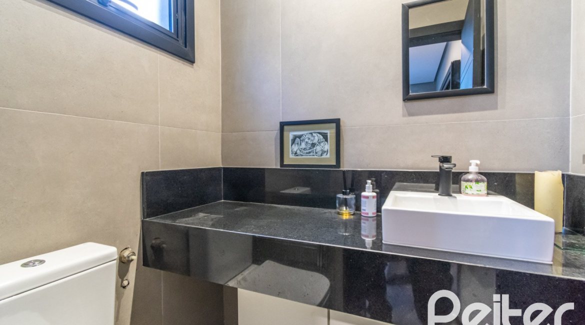 Casa em Condomínio à venda com 260m², 3 dormitórios, 3 suítes, 4 vagas, no bairro Alphaville em PORTO ALEGRE