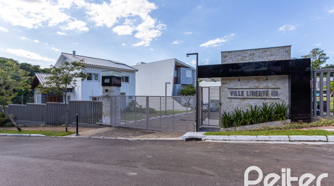 Terreno em condomínio à venda com 276m², no bairro Vila Nova em Porto Alegre