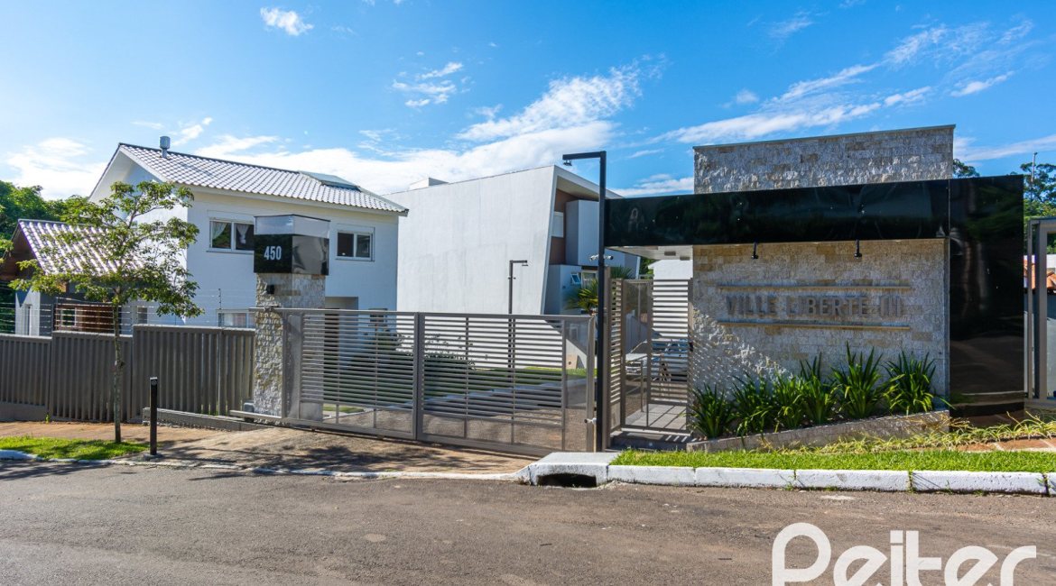 Terreno em condomínio à venda com 276m², no bairro Vila Nova em Porto Alegre