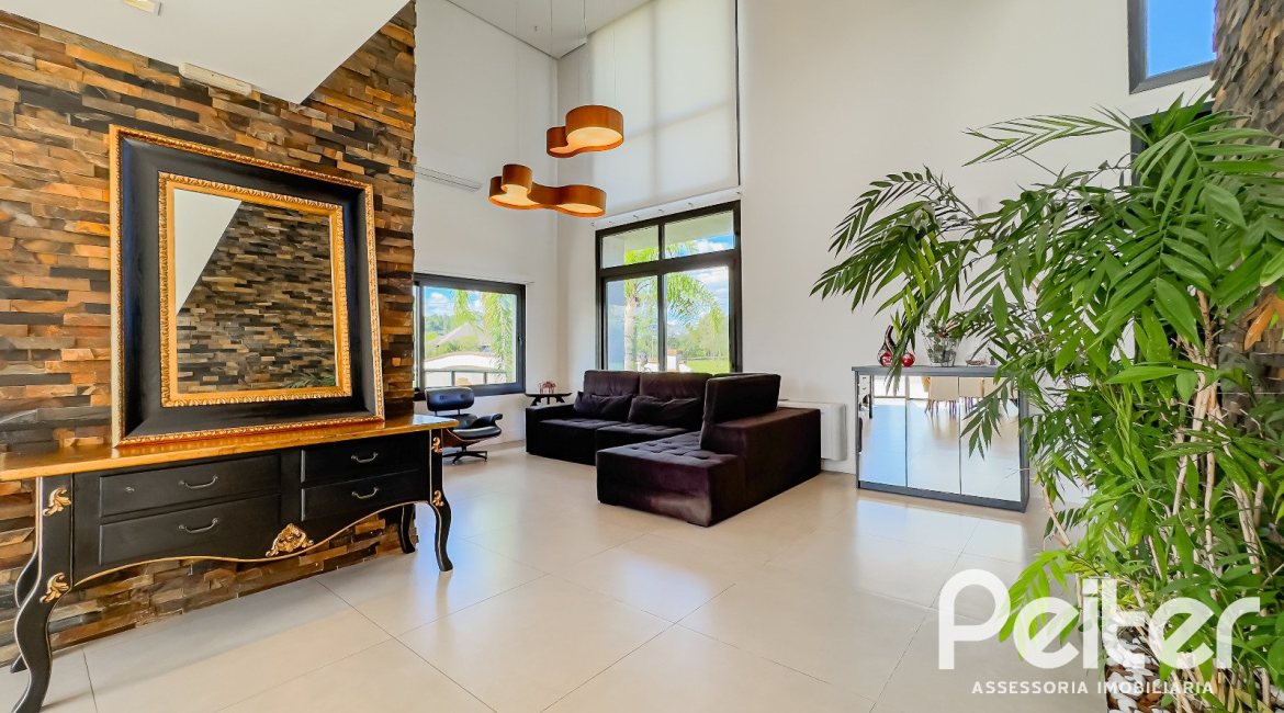 Casa em Condomínio à venda com 385m², 4 dormitórios, 4 suítes, 4 vagas, no bairro Terra Ville em PORTO ALEGRE