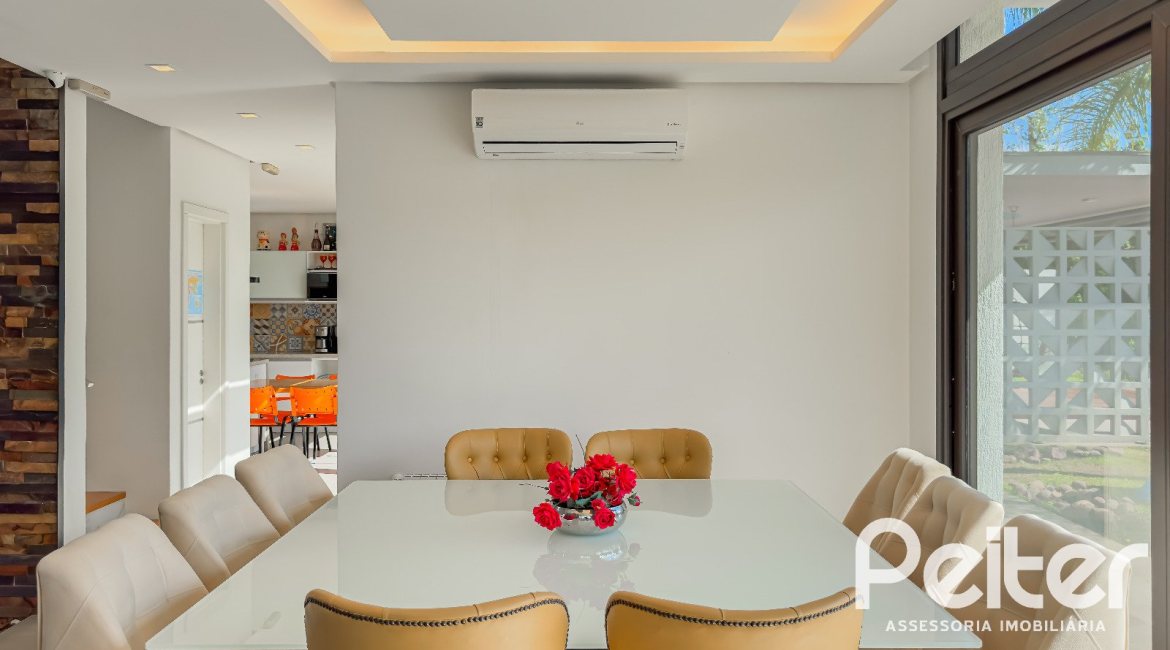 Casa em Condomínio à venda com 385m², 4 dormitórios, 4 suítes, 4 vagas, no bairro Terra Ville em PORTO ALEGRE