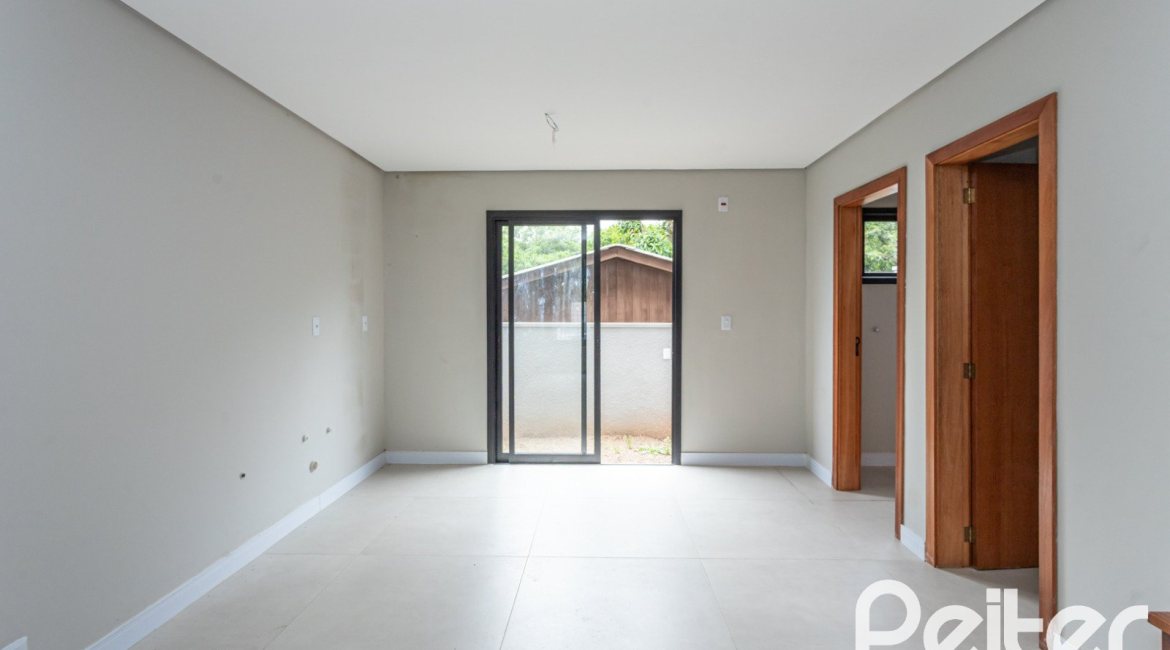 Casa em Condomínio à venda com 96m², 3 dormitórios, 1 suíte, 2 vagas, no bairro Tristeza em Porto Alegre