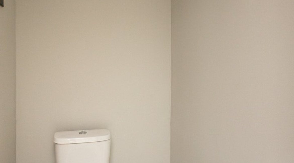 Casa em Condomínio à venda com 96m², 3 dormitórios, 1 suíte, 2 vagas, no bairro Tristeza em Porto Alegre