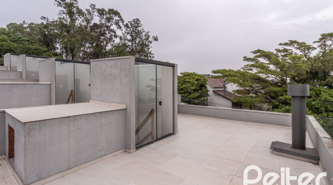 Casa em Condomínio à venda com 96m², 3 dormitórios, 1 suíte, 2 vagas, no bairro Tristeza em Porto Alegre