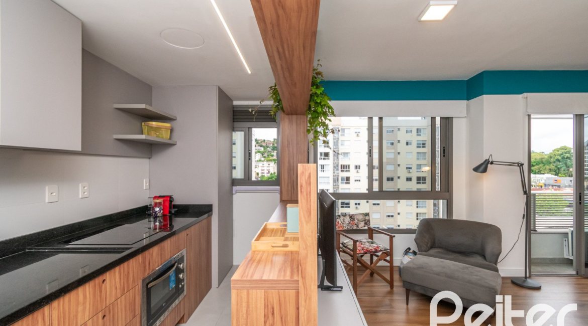 Apartamento à venda com 40m², 1 dormitório, 1 suíte, 1 vaga, no bairro Tristeza em PORTO ALEGRE