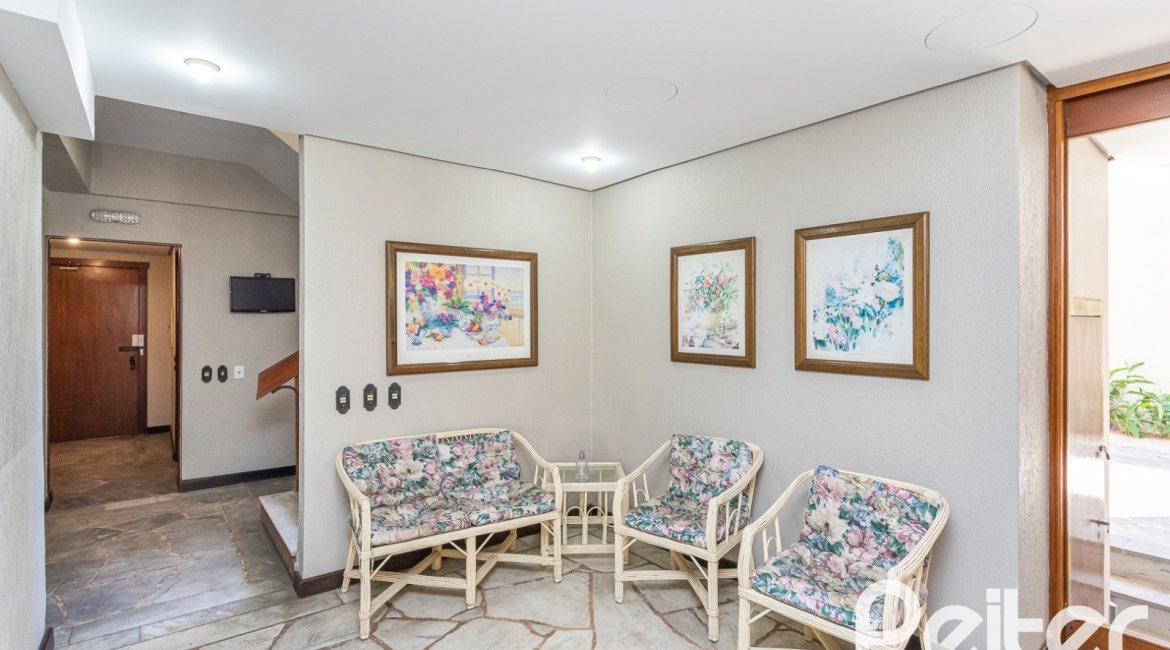 Apartamento à venda com 74m², 2 dormitórios, 1 vaga, no bairro Tristeza em Porto Alegre