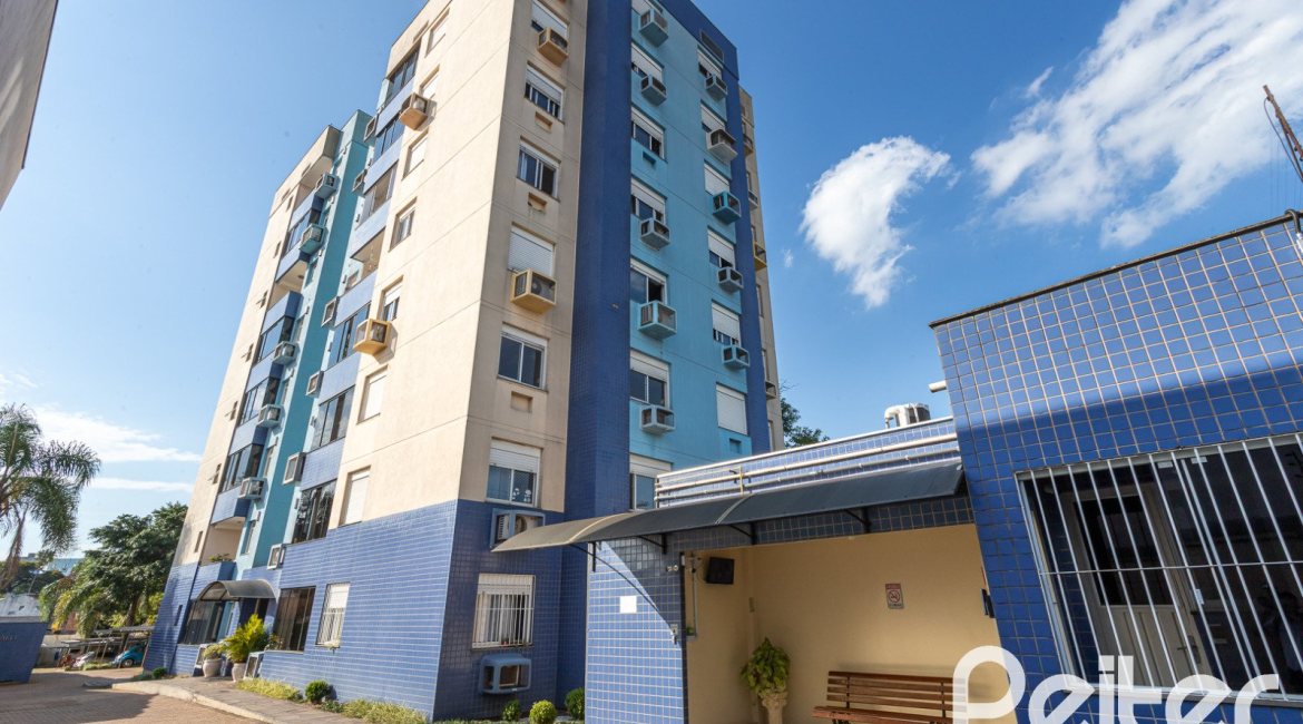 Apartamento à venda com 55m², 2 dormitórios, 1 vaga, no bairro Cavalhada em Porto Alegre
