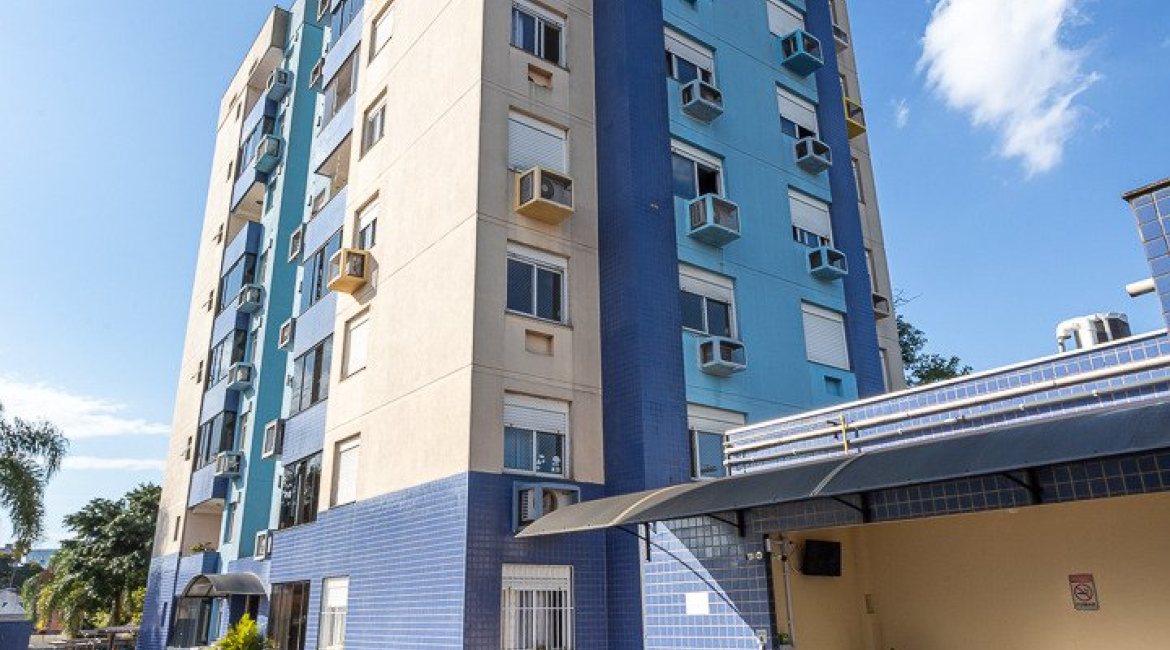 Apartamento à venda com 55m², 2 dormitórios, 1 vaga, no bairro Cavalhada em Porto Alegre