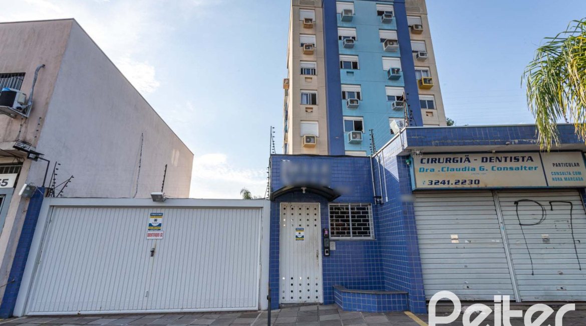 Apartamento à venda com 55m², 2 dormitórios, 1 vaga, no bairro Cavalhada em Porto Alegre