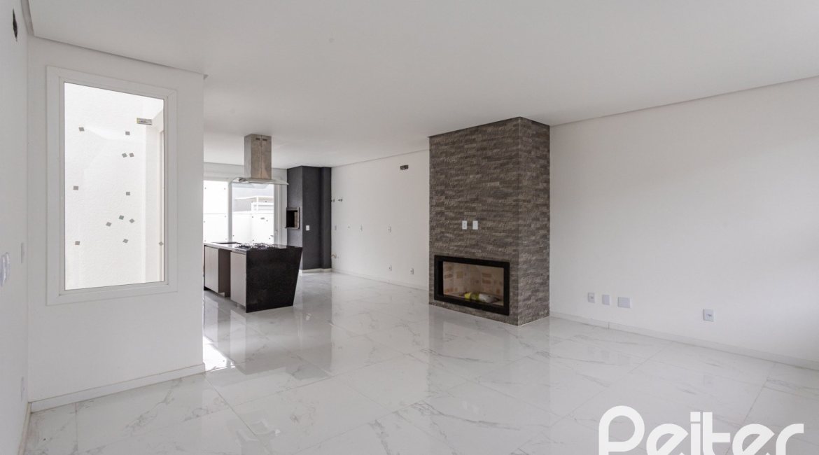 Casa em Condomínio à venda com 154m², 3 dormitórios, 3 suítes, 2 vagas, no bairro Hípica em PORTO ALEGRE