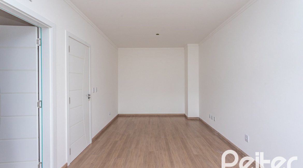 Casa em Condomínio à venda com 154m², 3 dormitórios, 3 suítes, 2 vagas, no bairro Hípica em PORTO ALEGRE