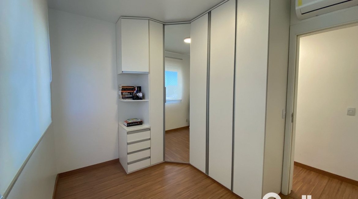 Apartamento à venda com 57m², 2 dormitórios, 1 suíte, 1 vaga, no bairro Vila Nova em PORTO ALEGRE