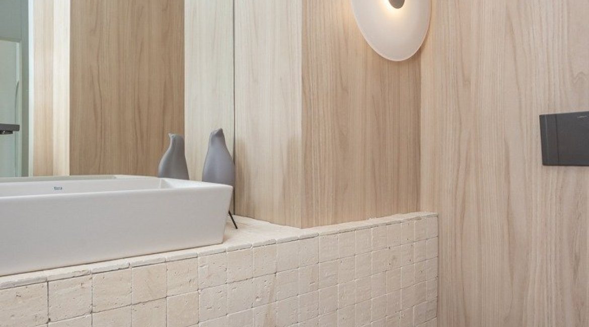 Apartamento à venda com 127m², 3 dormitórios, 3 suítes, 2 vagas, no bairro Golden Lake em Porto Alegre