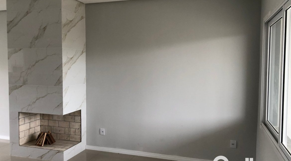 Casa à venda com 115m², 3 dormitórios, 1 suíte, 2 vagas, no bairro Hípica em Porto Alegre