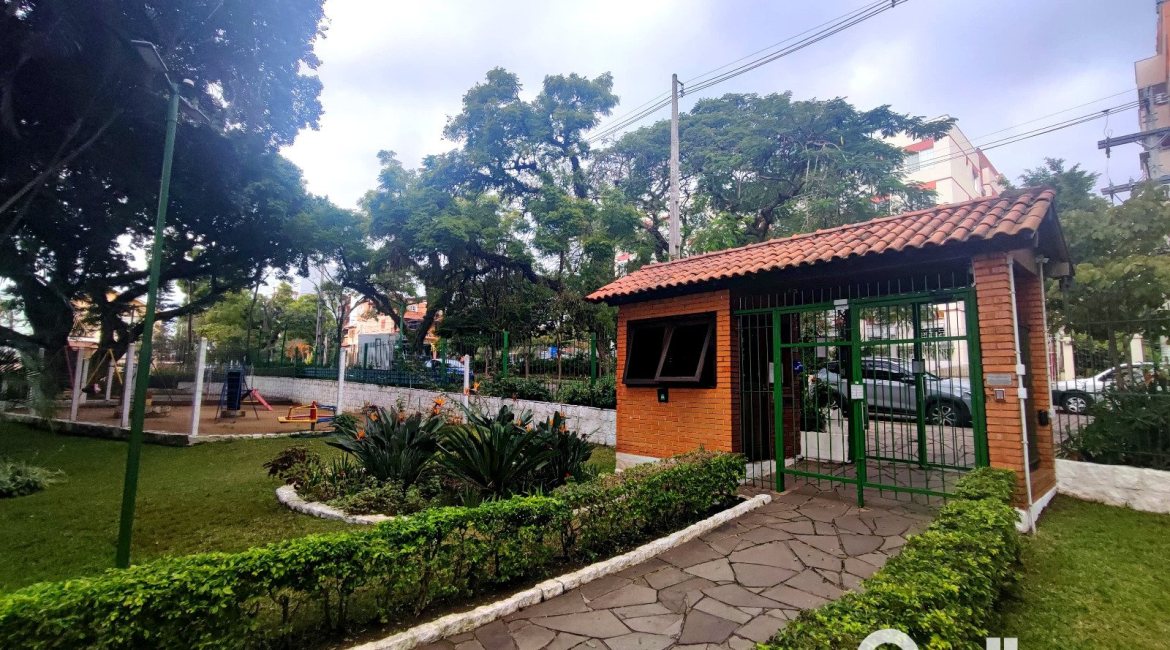 Apartamento à venda com 69m², 2 dormitórios, 1 vaga, no bairro Tristeza em Porto Alegre