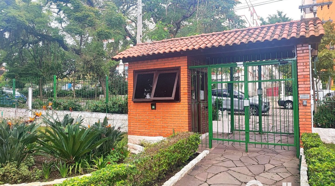 Apartamento à venda com 69m², 2 dormitórios, 1 vaga, no bairro Tristeza em Porto Alegre