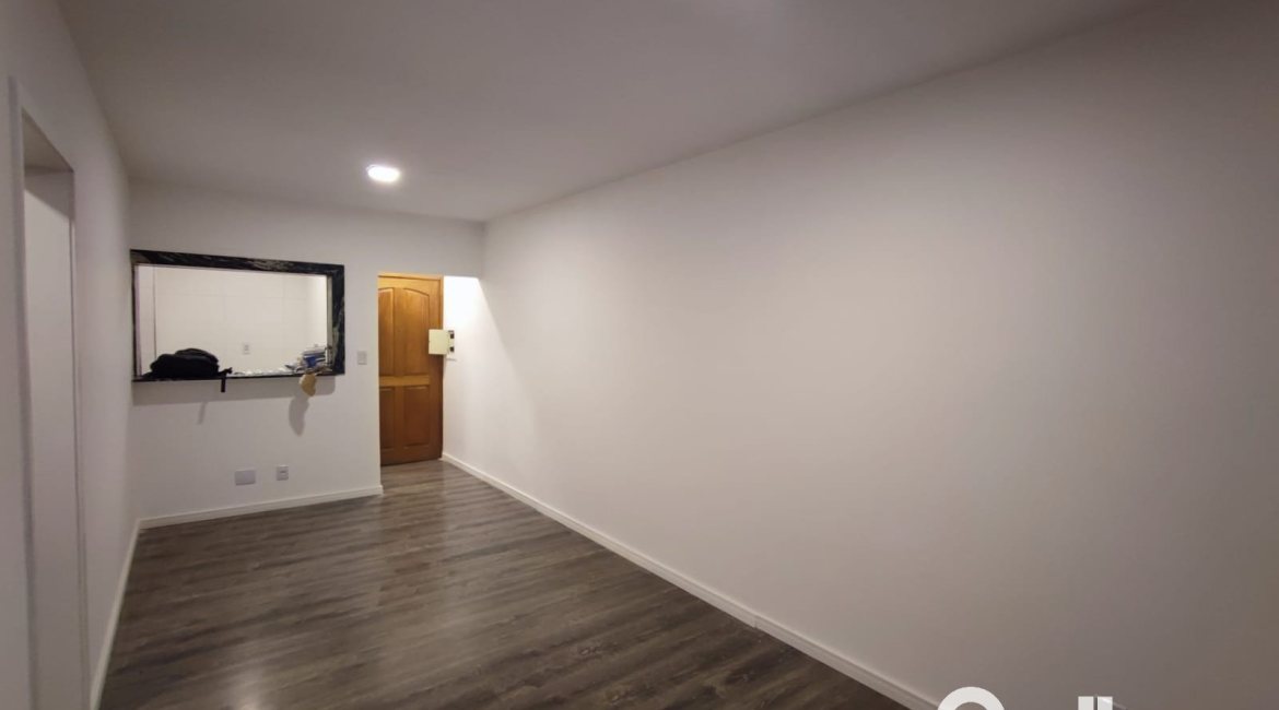 Apartamento à venda com 69m², 2 dormitórios, 1 vaga, no bairro Tristeza em Porto Alegre