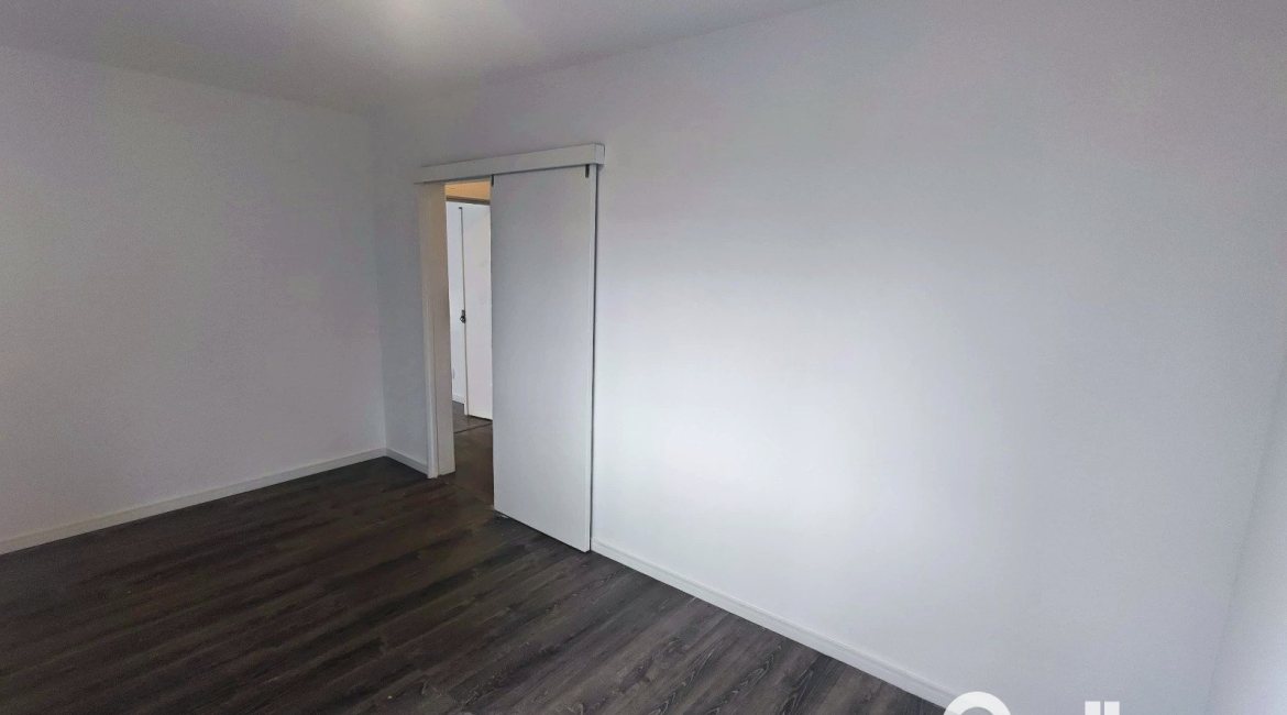 Apartamento à venda com 69m², 2 dormitórios, 1 vaga, no bairro Tristeza em Porto Alegre