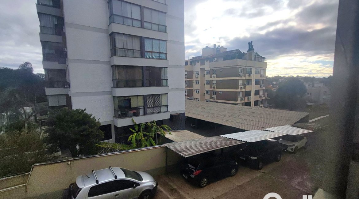 Apartamento à venda com 69m², 2 dormitórios, 1 vaga, no bairro Tristeza em Porto Alegre
