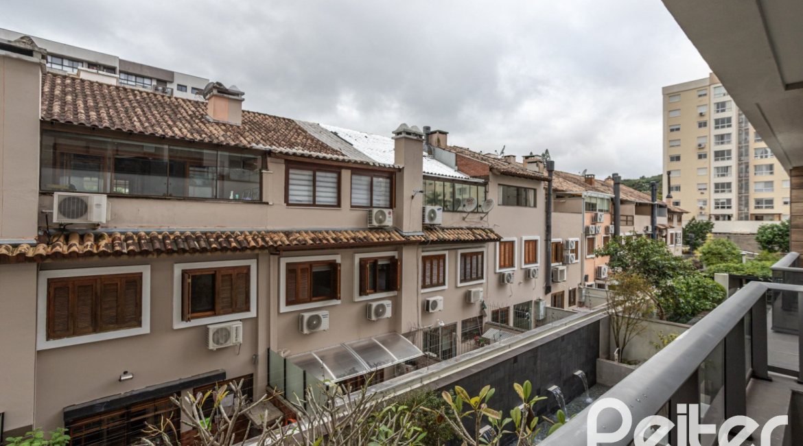 Apartamento à venda com 149m², 3 dormitórios, 3 suítes, 2 vagas, no bairro Tristeza em Porto Alegre
