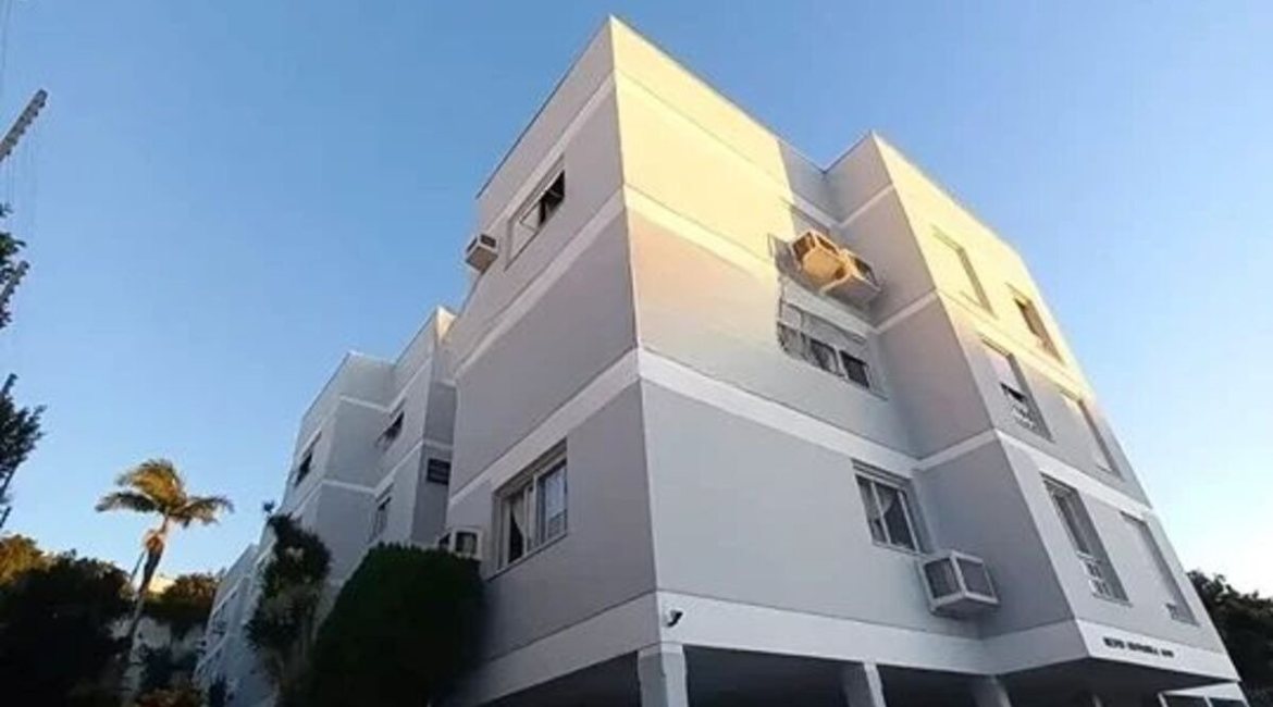 Apartamento à venda com 63m², 2 dormitórios, 1 vaga, no bairro Tristeza em Porto Alegre